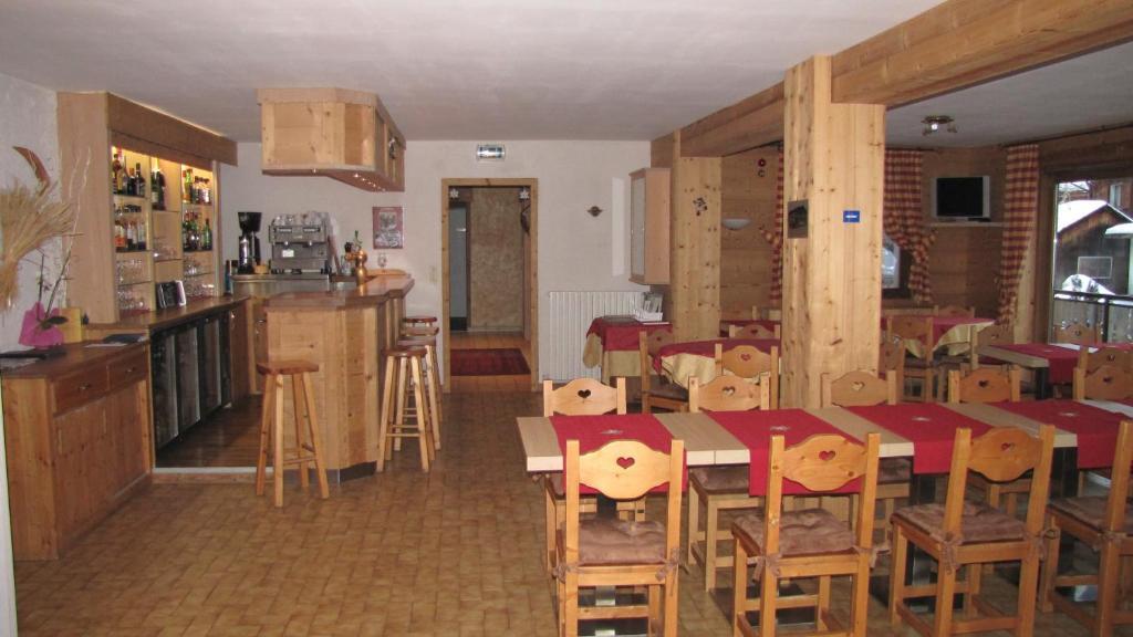 Alpen Roc Hotell Morzine Exteriör bild