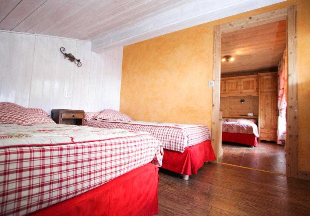 Alpen Roc Hotell Morzine Rum bild
