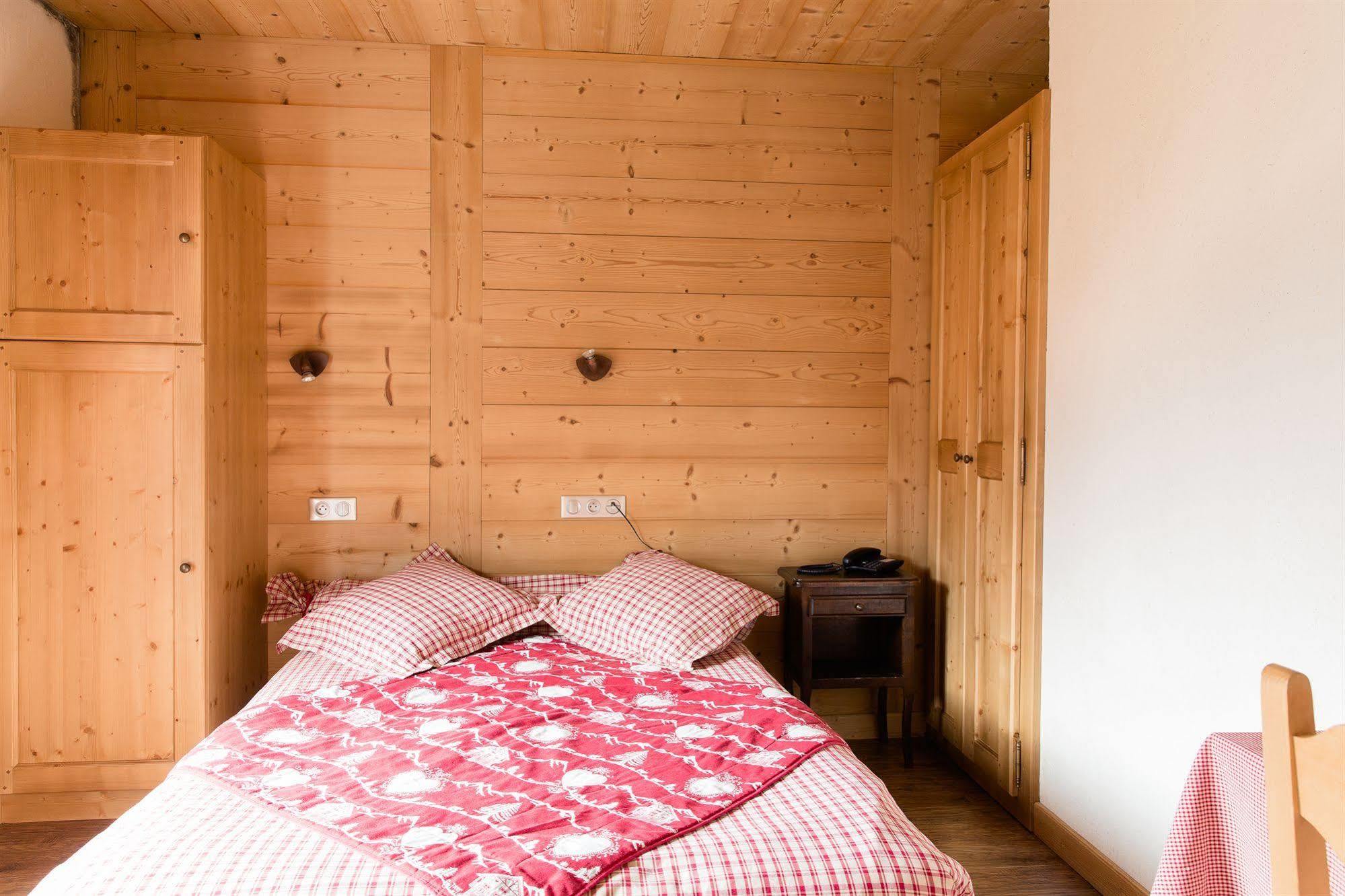 Alpen Roc Hotell Morzine Exteriör bild