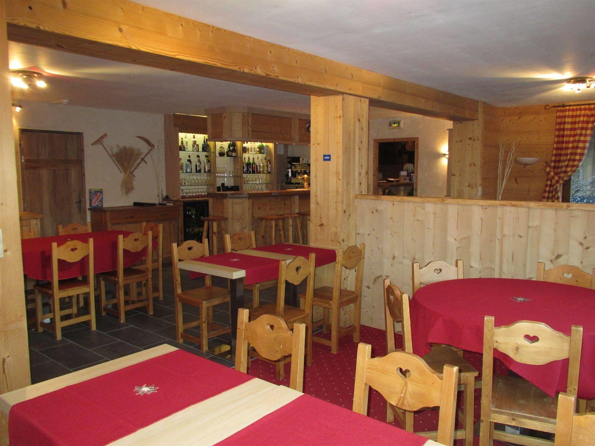 Alpen Roc Hotell Morzine Exteriör bild