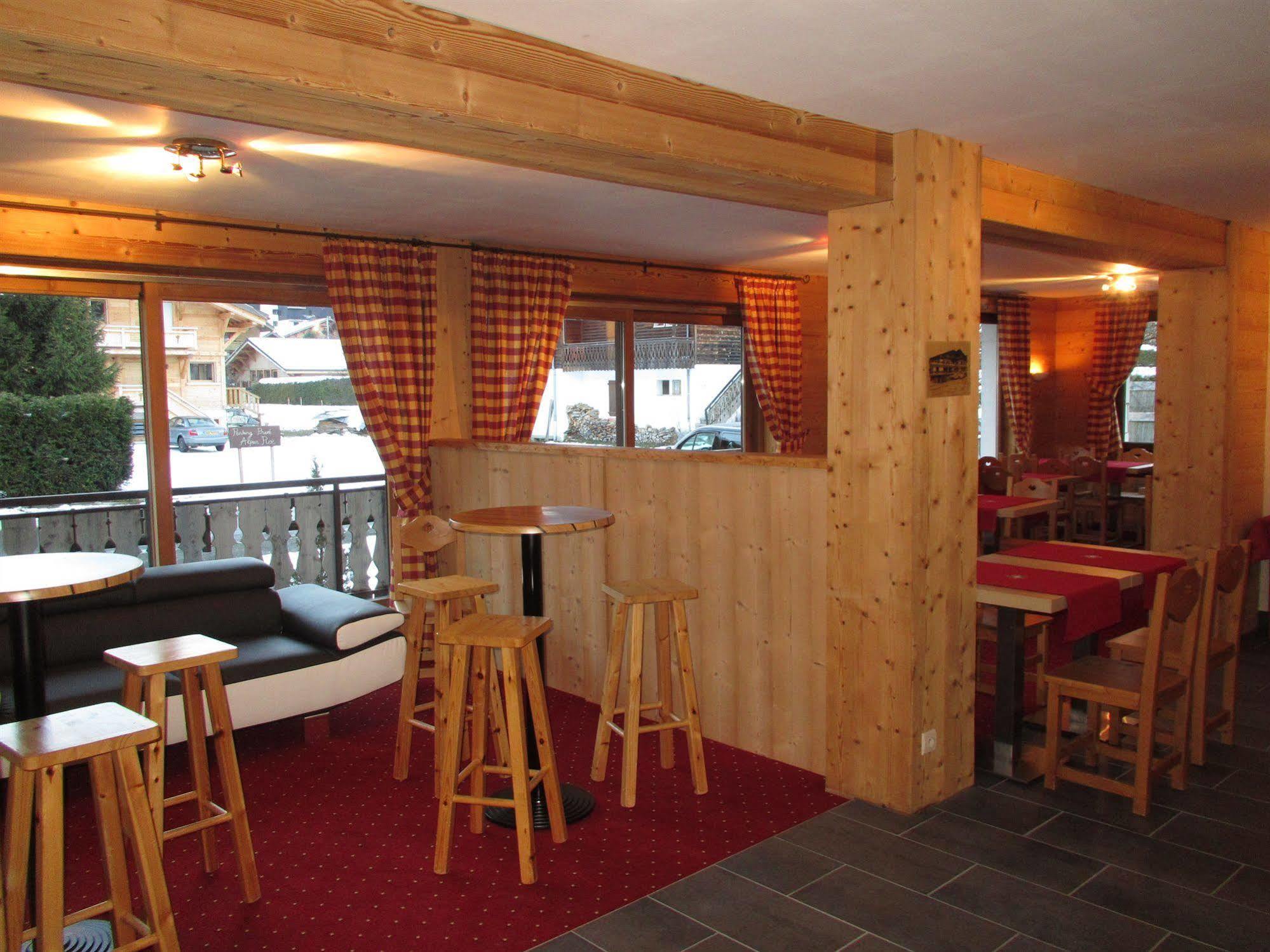 Alpen Roc Hotell Morzine Exteriör bild
